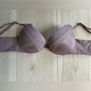 Victoria’s Secret Very Sexy Lace Trim lilac purple Push-up Bra